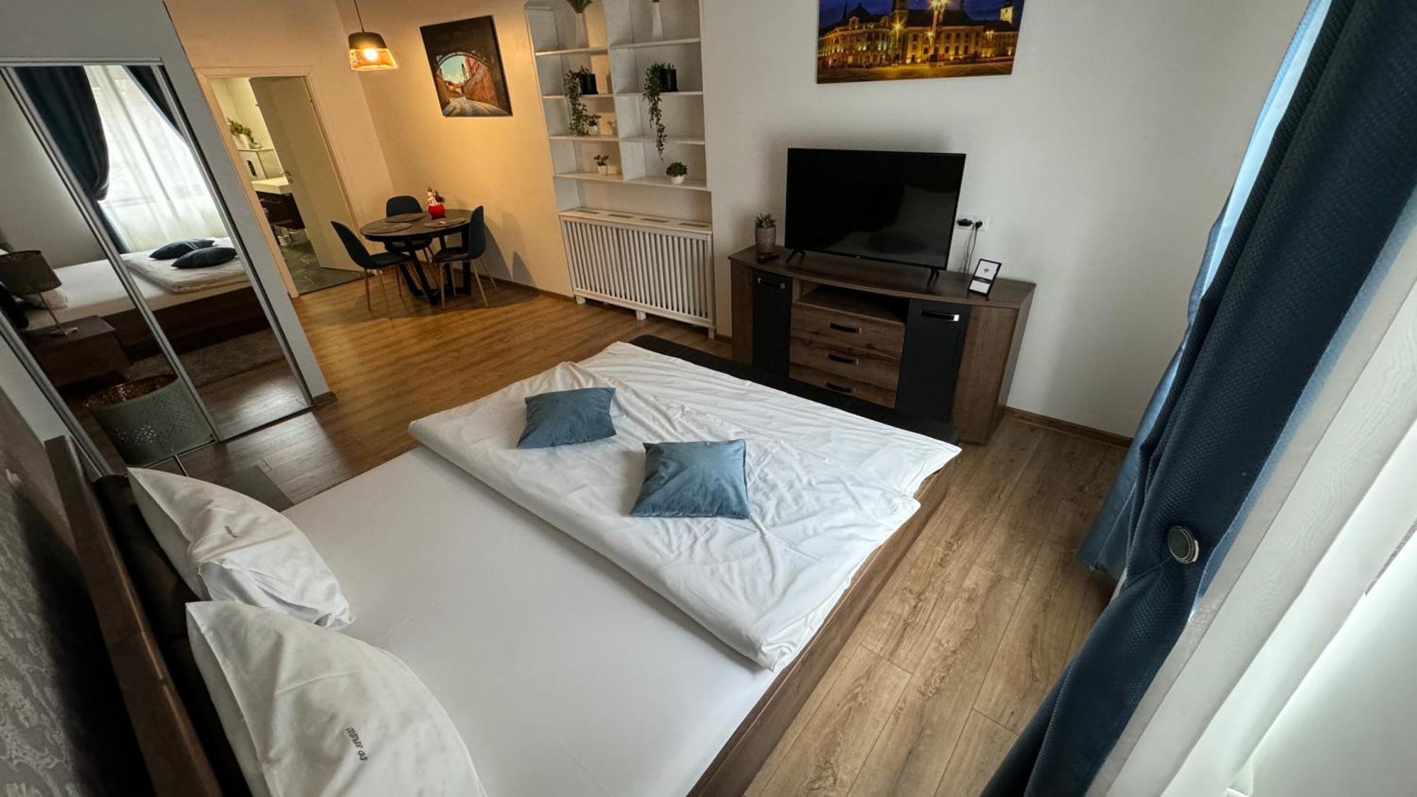 Dd Studio Deluxe Sibiu Exteriör bild